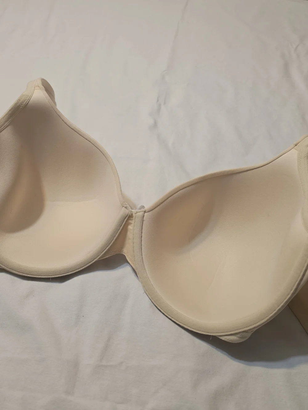 Cacique Lightly Lined T-shirt Bra